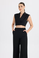 Blazer Yaka Siyah Crop Yelek