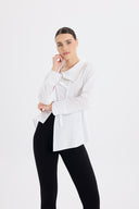 Tokalı ve Fermuarlı Asimetrik Beyaz Poplin Gömlek