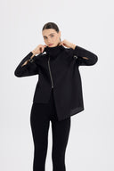 Tokalı ve Fermuarlı Asimetrik Siyah Poplin Gömlek